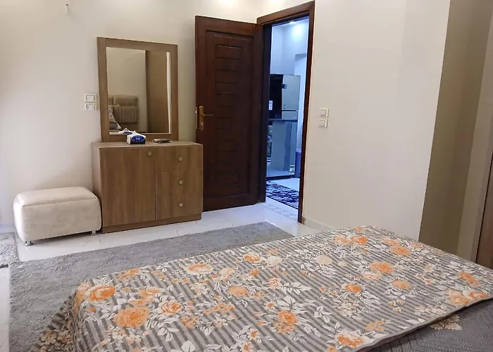 Hossam Cozy El Hadaba Sheraton